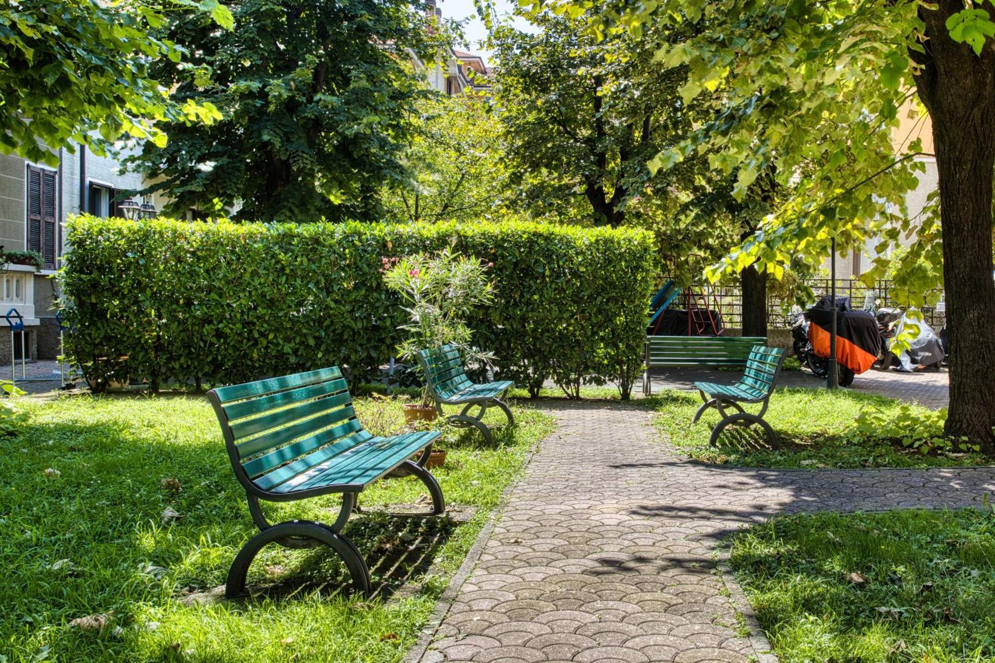 Walk To Navigli - Via Gola - 2 Bedrooms Appartement Milaan